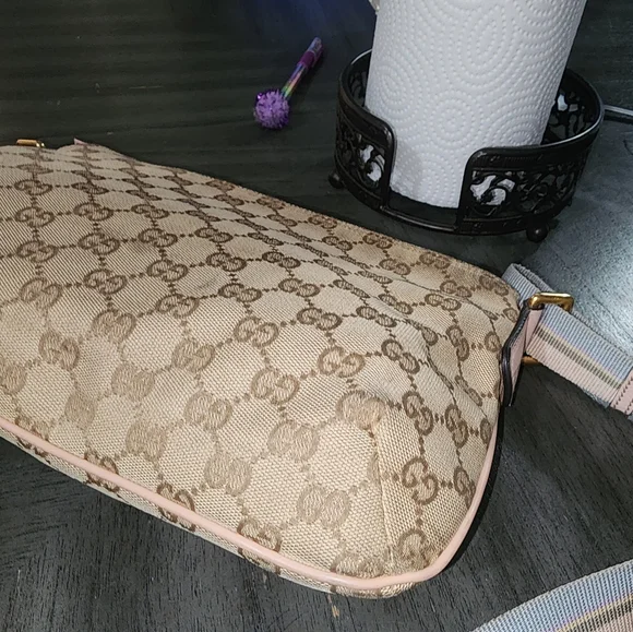 Gucci Beige Crossbody Bag - Picture 7 of 14